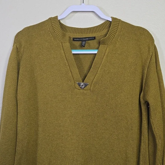 White house black market elbow sleeve v neck pullover sweater size Medium. - Picture 5 of 12